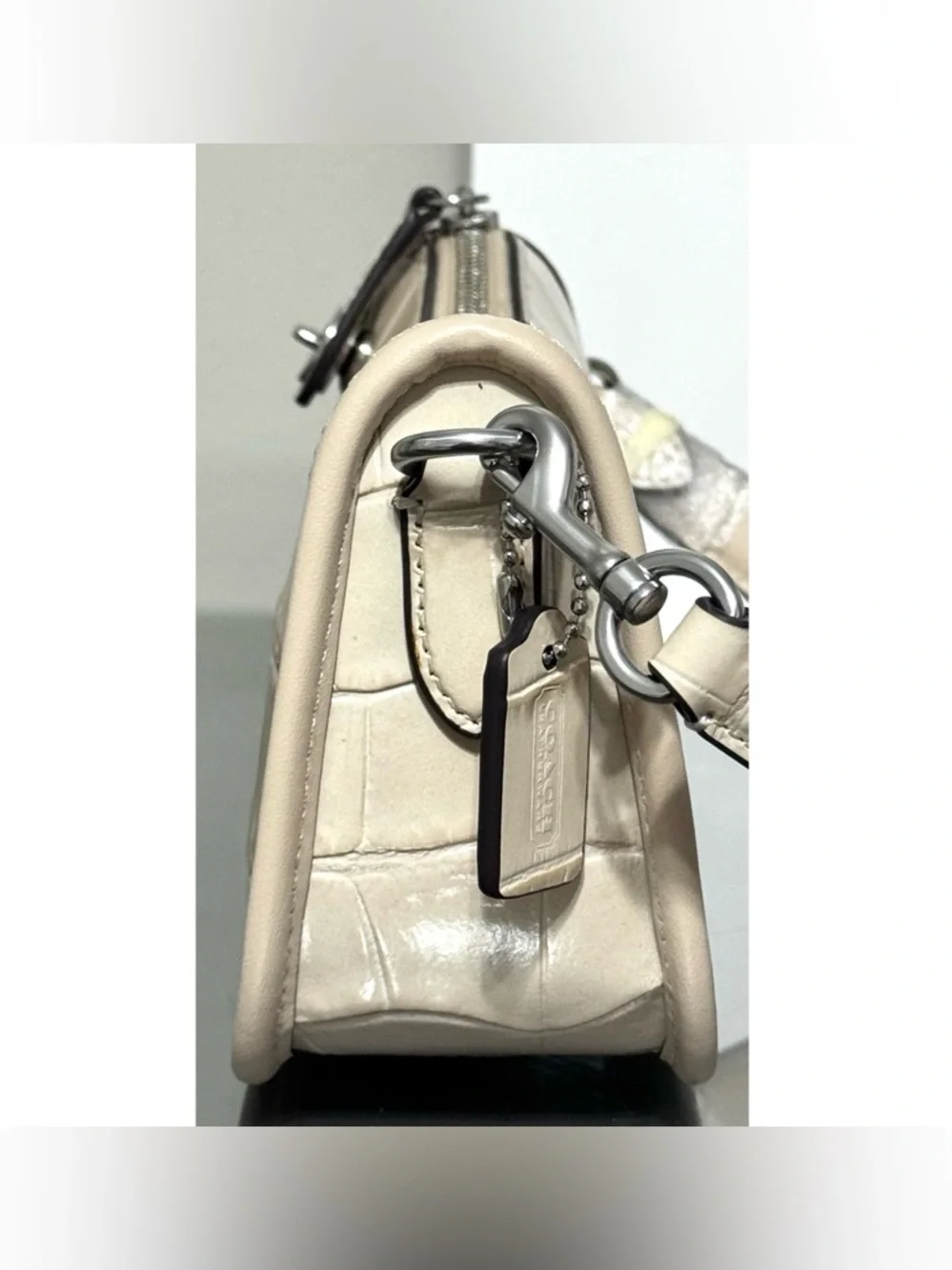 COACH Embossed Crocodile Swinger Bag 20, SILVER/ IVORY - Picture 5 of 11